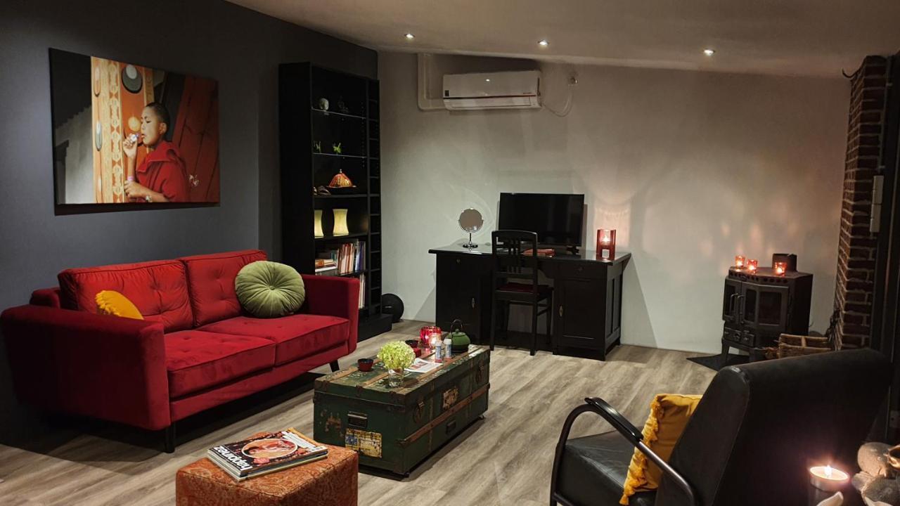 Downtown Hideaway, B&B Grand Deluxe Eindhoven Eksteriør billede