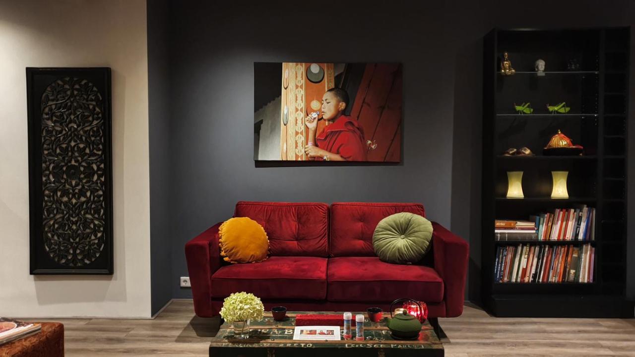 Downtown Hideaway, B&B Grand Deluxe Eindhoven Eksteriør billede